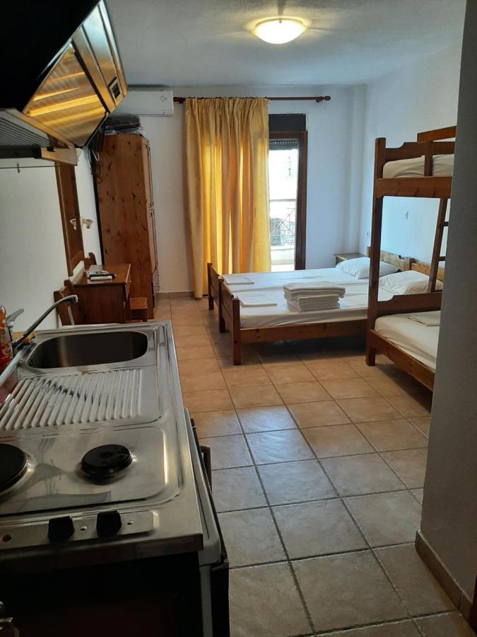 Hotel Kosmas Sarti Exterior photo