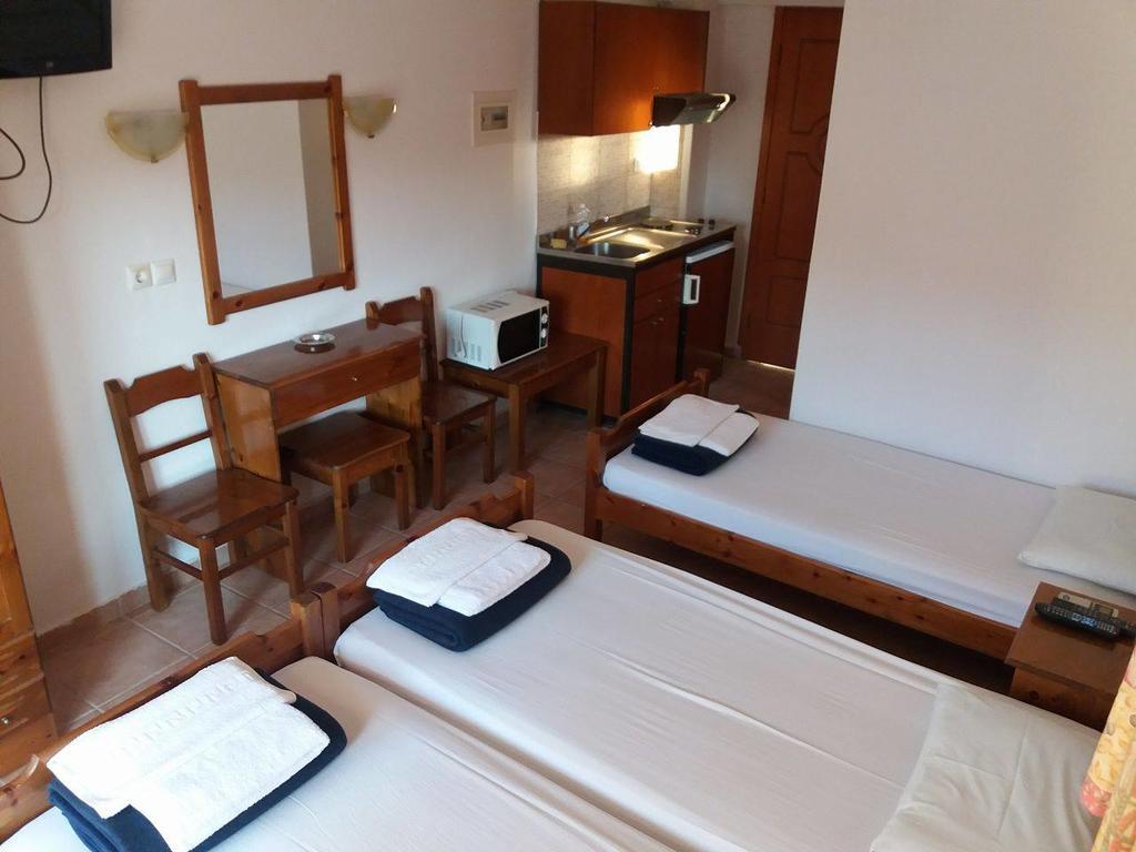 Hotel Kosmas Sarti Exterior photo